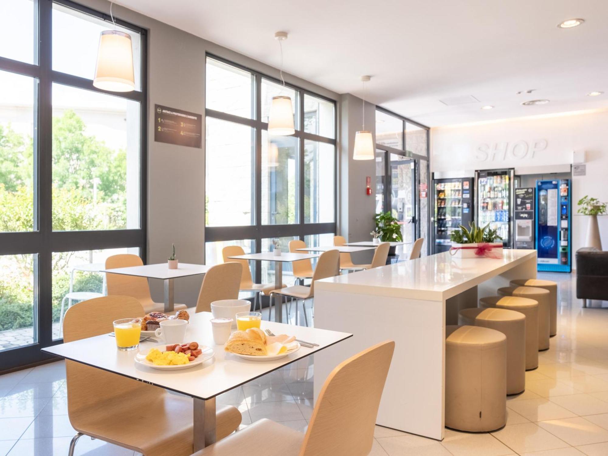 B&B Hotel Mantova San Giorgio di Mantova Buitenkant foto